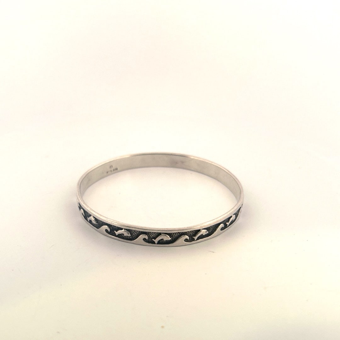Sterling Silver w/Dolphins Bangle 925 (1 of 2)