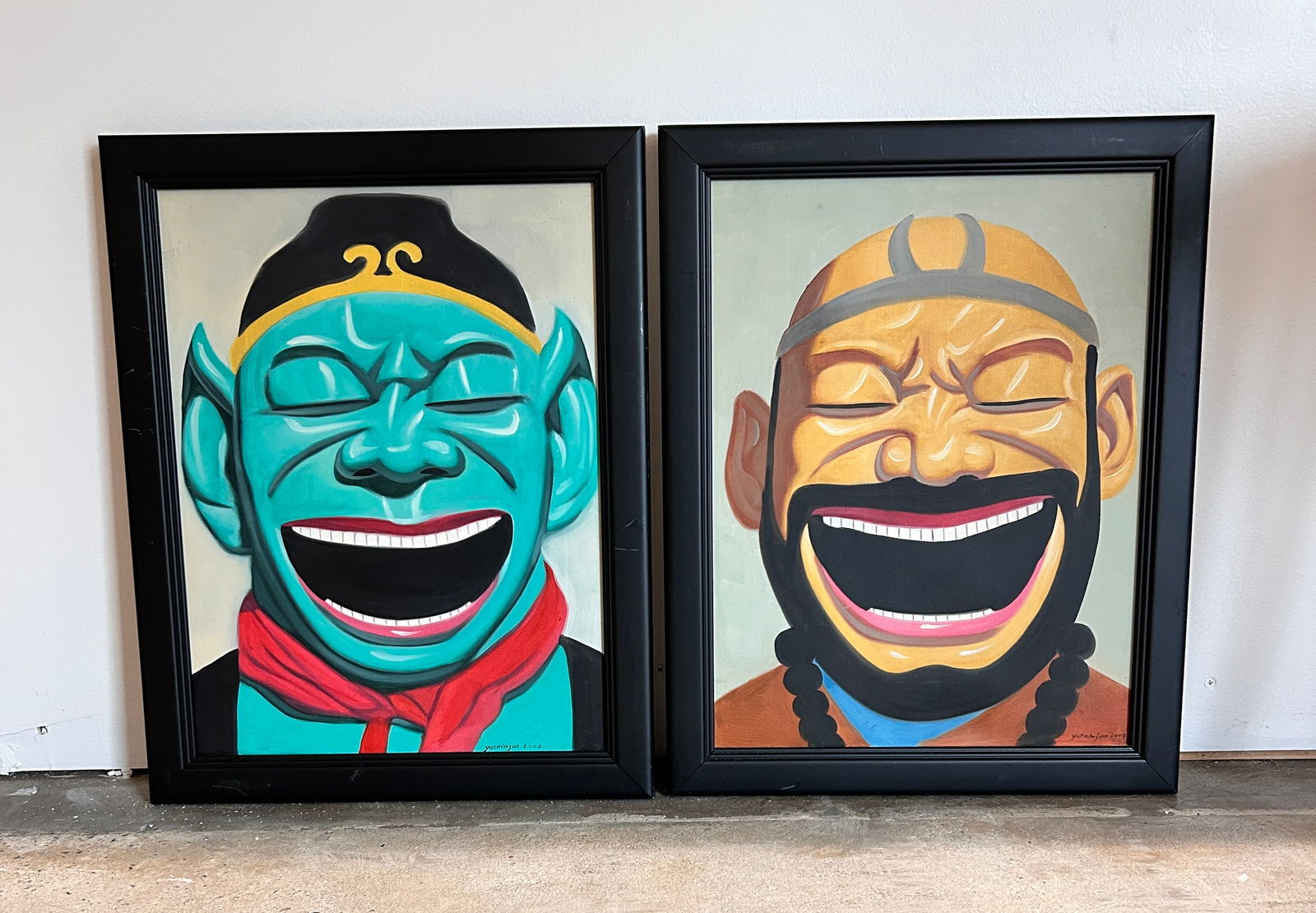 Pair Chinese faces Yue Minjun 2004 Giclee: Pair Chinese faces Yue Minjun 2004 Giclee DIMENSIONS: 14.5 W x 18.5 D x H inches The live auction begins at 11 AM EST Saturday, May 25th. Full condition reports