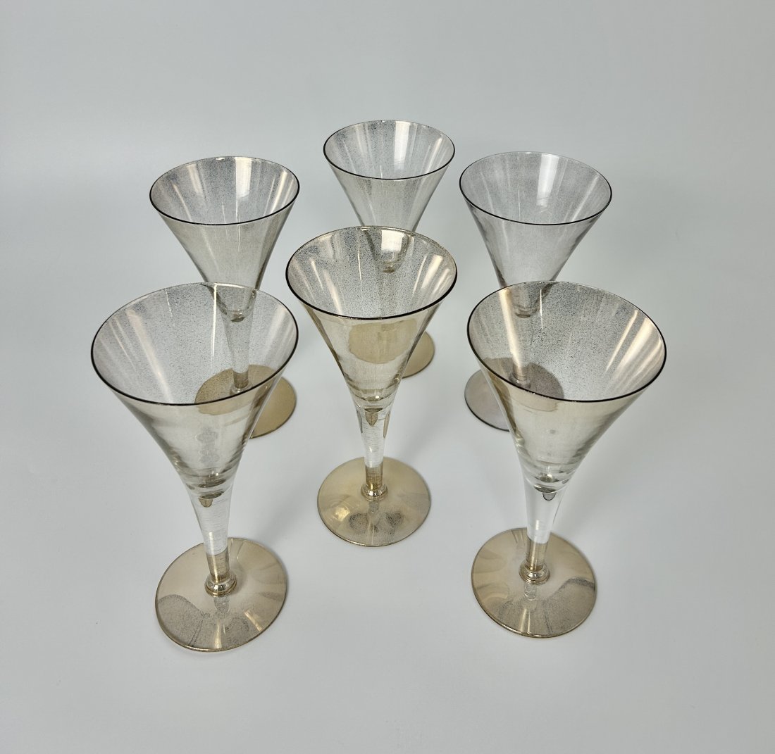 (6) Dorothy Thorpe Gold Flecked Martini Glasses (1 of 2)