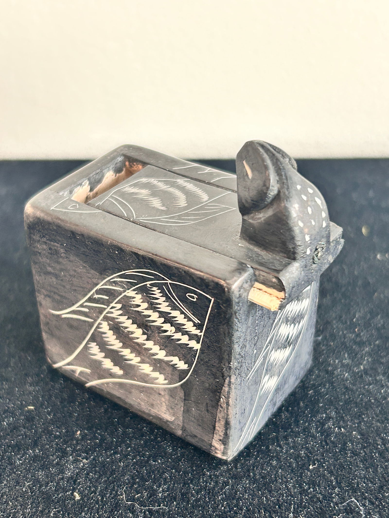 Vintage Carved Soapstone Serpent Pop Up Box: Vintage Carved Soapstone Serpent Pop Up Box, with Frog on Top Decorative 2.5H x 2W x 1.5D Our Winter Sale takes place ONLINE ONLY, Sunday January 26th 2025 at 11 AM EST. Registration is open now and d
