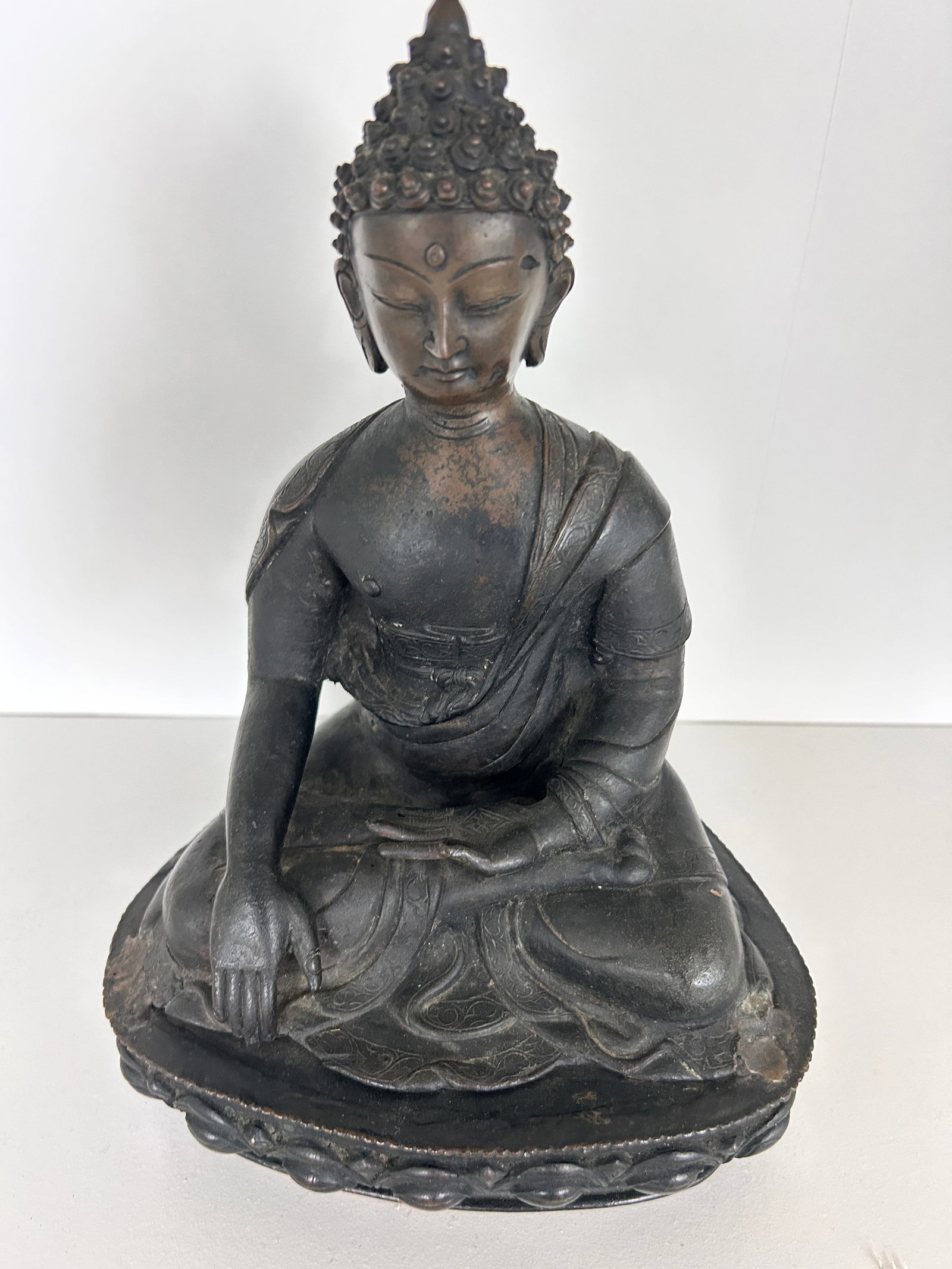 Bronze Buddha: Bronze Buddha 8 w x 11 h x 6 d inches Our Winter Sale takes place ONLINE ONLY, Sunday January 26th 2025 at 11 AM EST. Registration is open now and during the sale. In-person preview all it