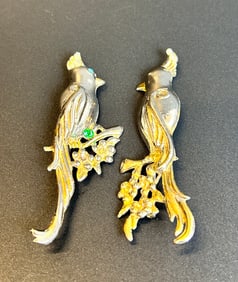 (2) Vintage Cockatiel Broches 30's -40's