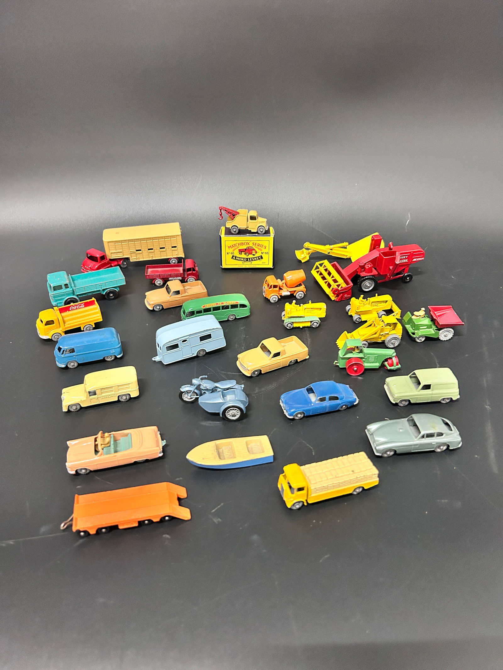(24) Lesney Matchbox Made in England MCM Cars, Farm equip., Trucks, boat (1 of 2)