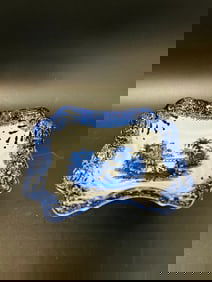 Flow Blue Pierced Bowl handles