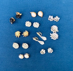 10 Pairs Vintage Crown Trifari earrings inc. R/S pink, black