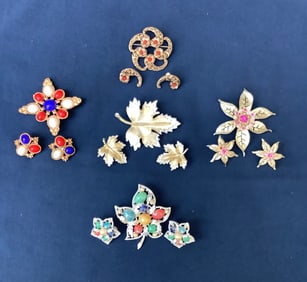 5 Sets Brooch/Earrings Sarah Coventry