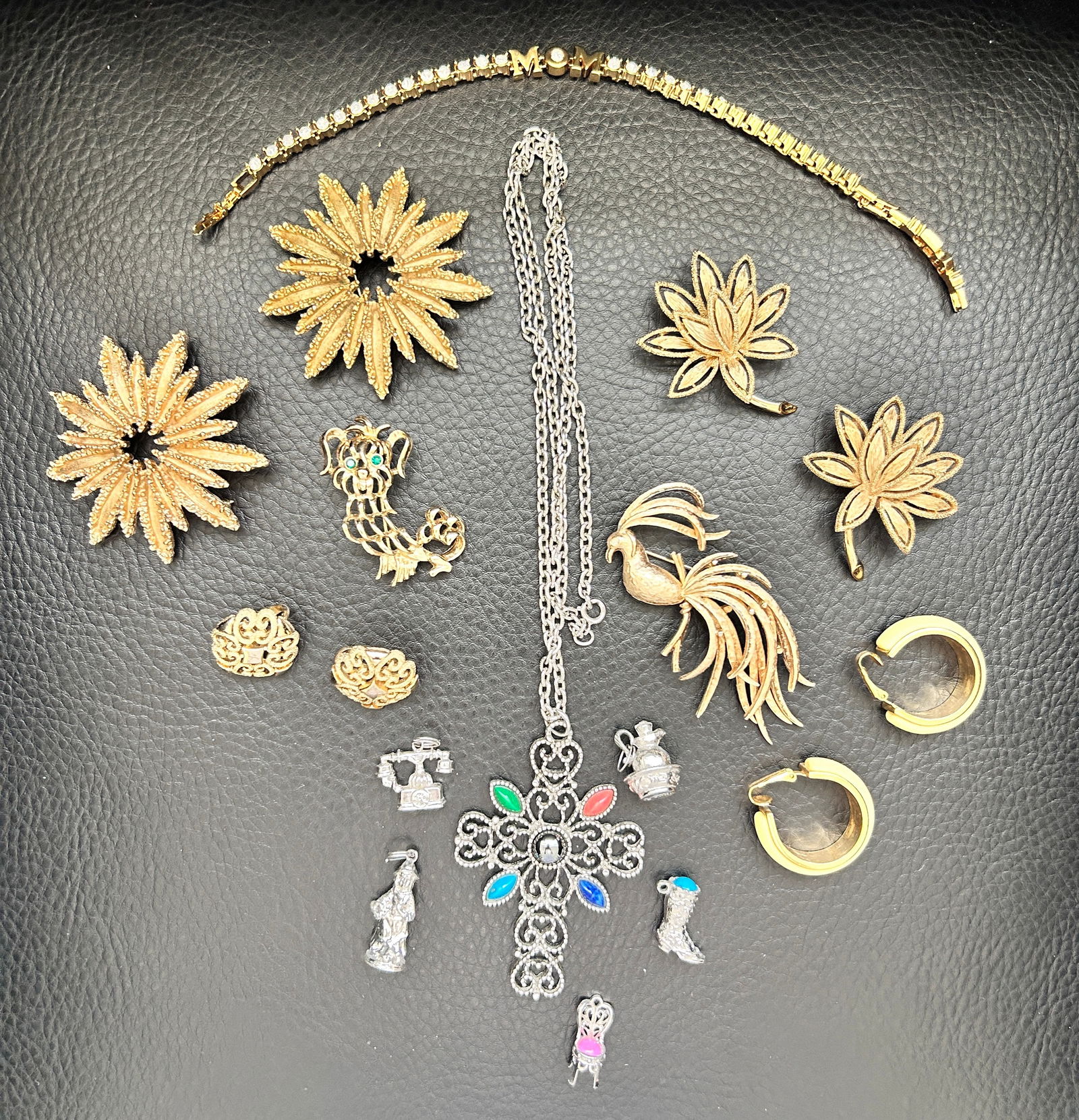 Vintage AVON 6 Brooches 1 Bracelet 1 Necklace 2 Pr Earring 5 Charms (1 of 2)