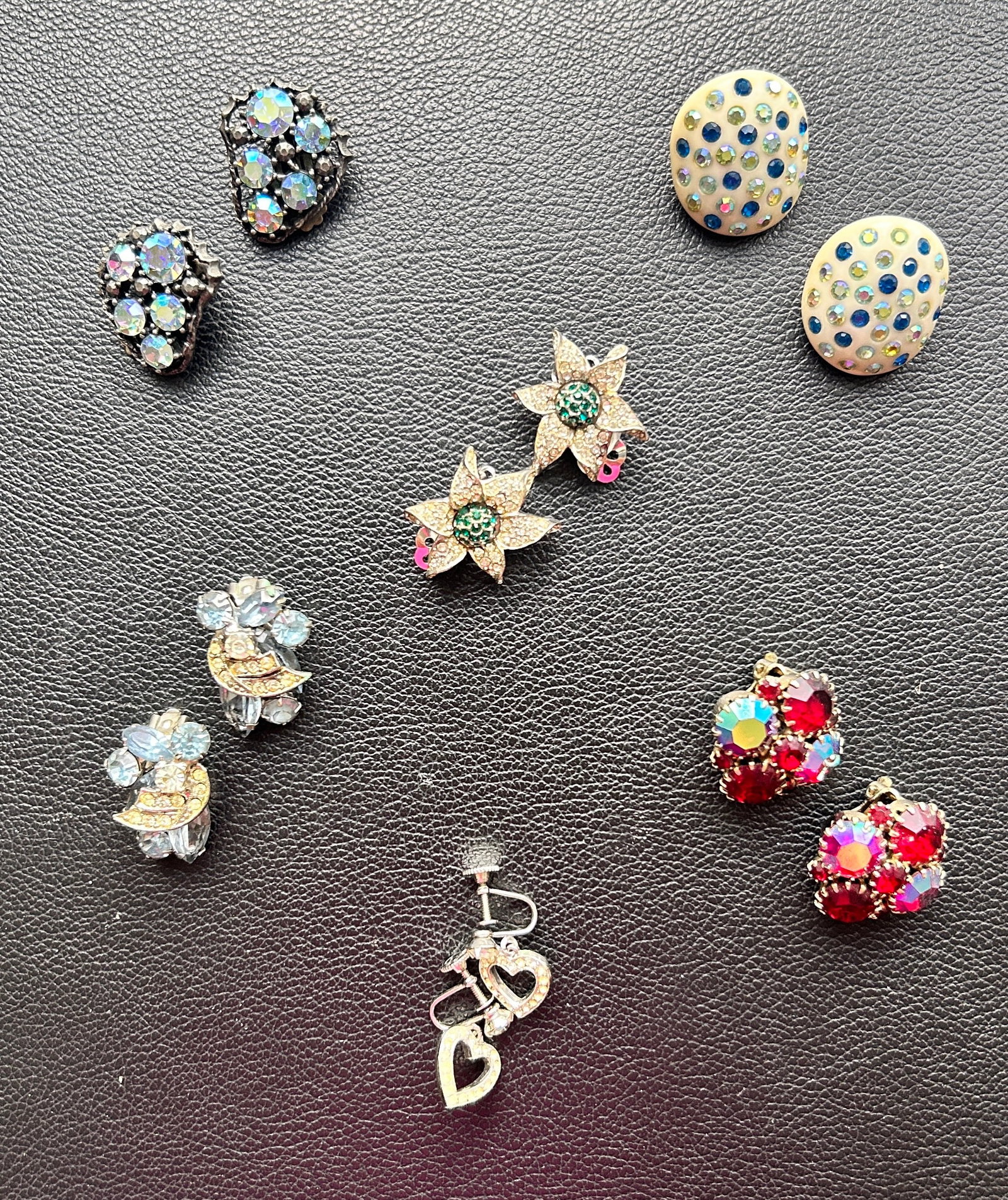 Vintage Signed Weiss Earrings 6 pairs (1 of 2)