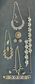 5 sets Vintage Goldtone & R/S 1 Parure, 2 Neck/Ear 1 Neck/Brace 1 Brooch/Ear