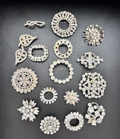 Vintage CLEAR R/S 17 Brooches