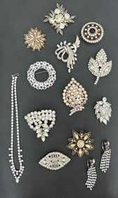 Vintage CLEAR R/S 11 brooches 1 pr earrings 1 necklace