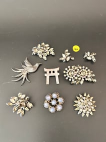 MCM 6 Brooches and 1 set: Gray, Smoke, Clear R/S, A/B & MOP