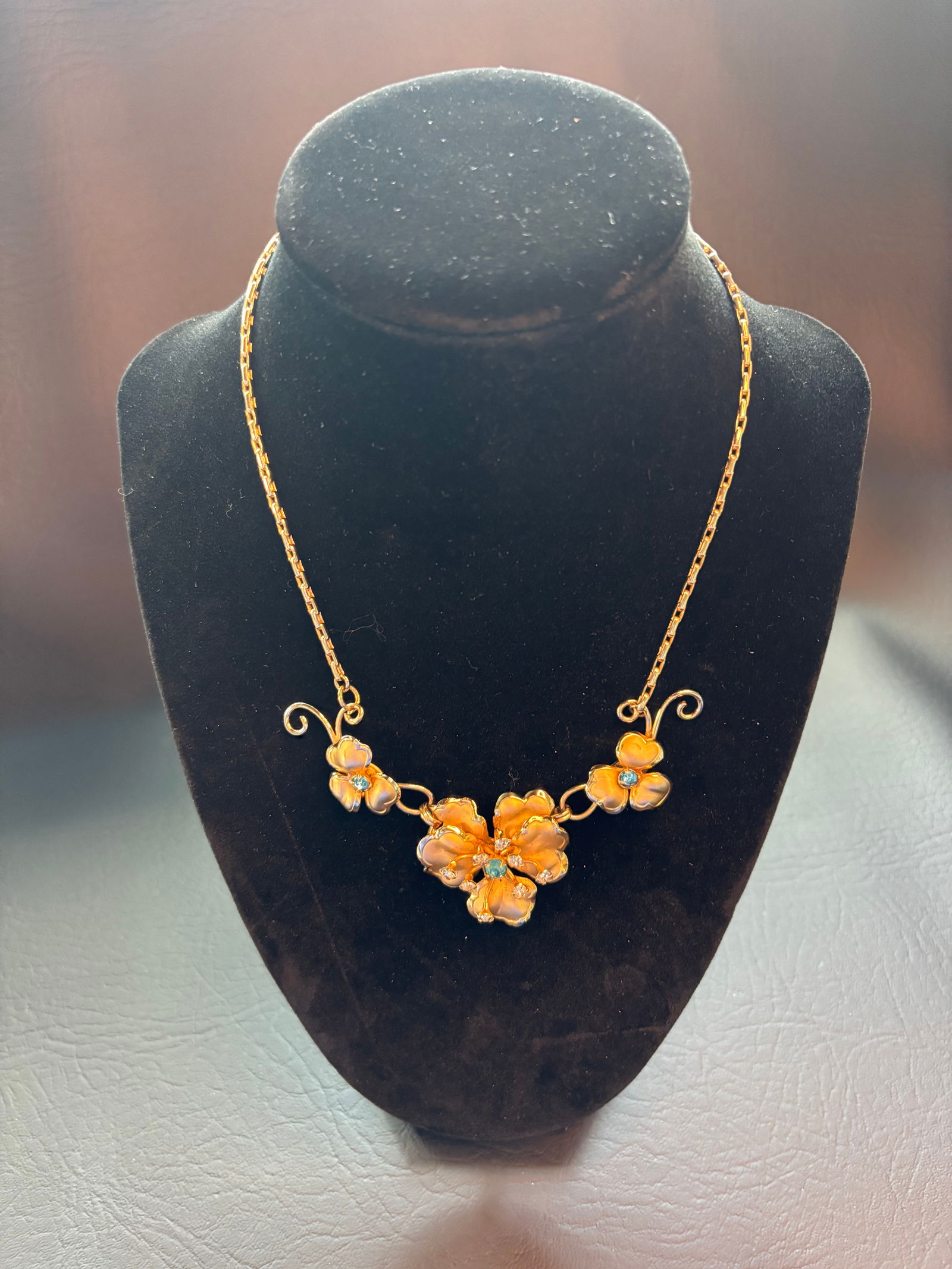 MCM 50s Gold tone Blue R/S : 1 Brooch & 3 Necklaces (1 of 6)