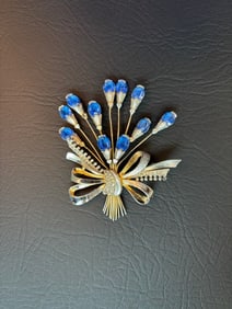 1 Large Vintage 1940s Brooch Blue R/S open backed Flowers
