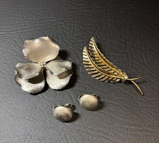 Vintage 'G' Designer Brooches, Bracelets, Necklaces, and Earrings