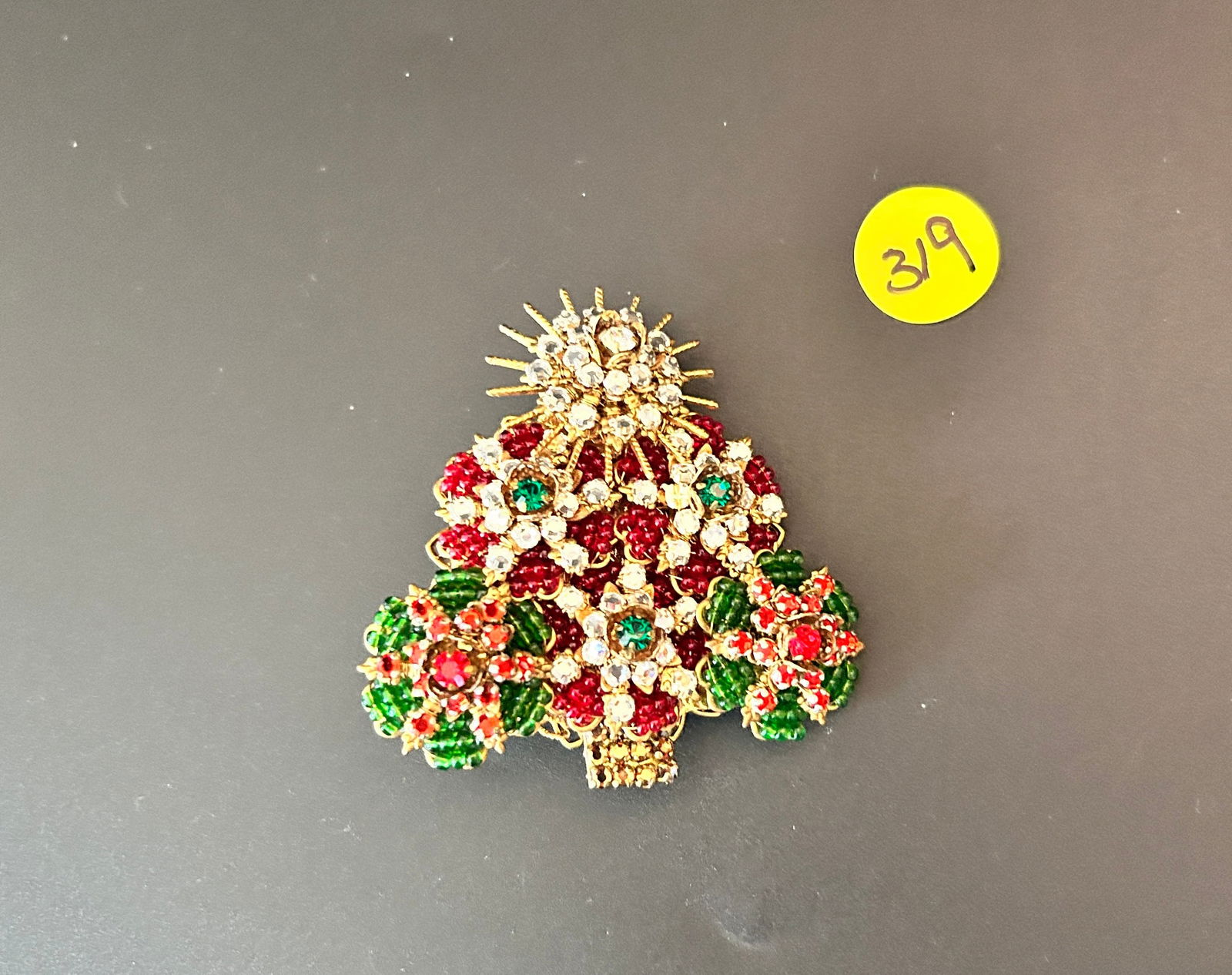 Large Stanley Hagler NYC Christmas Tree Brooch 3D hanging beads (1 of 3)