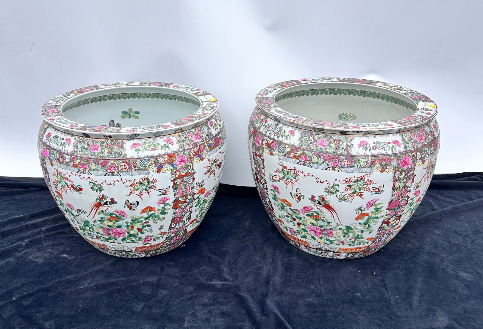 Pair LARGE Chinese Rose Medallion Ceramic Jardinieres Fish bowls (1 of 6)