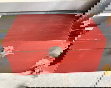 Chinese Red Lacquer Trunk