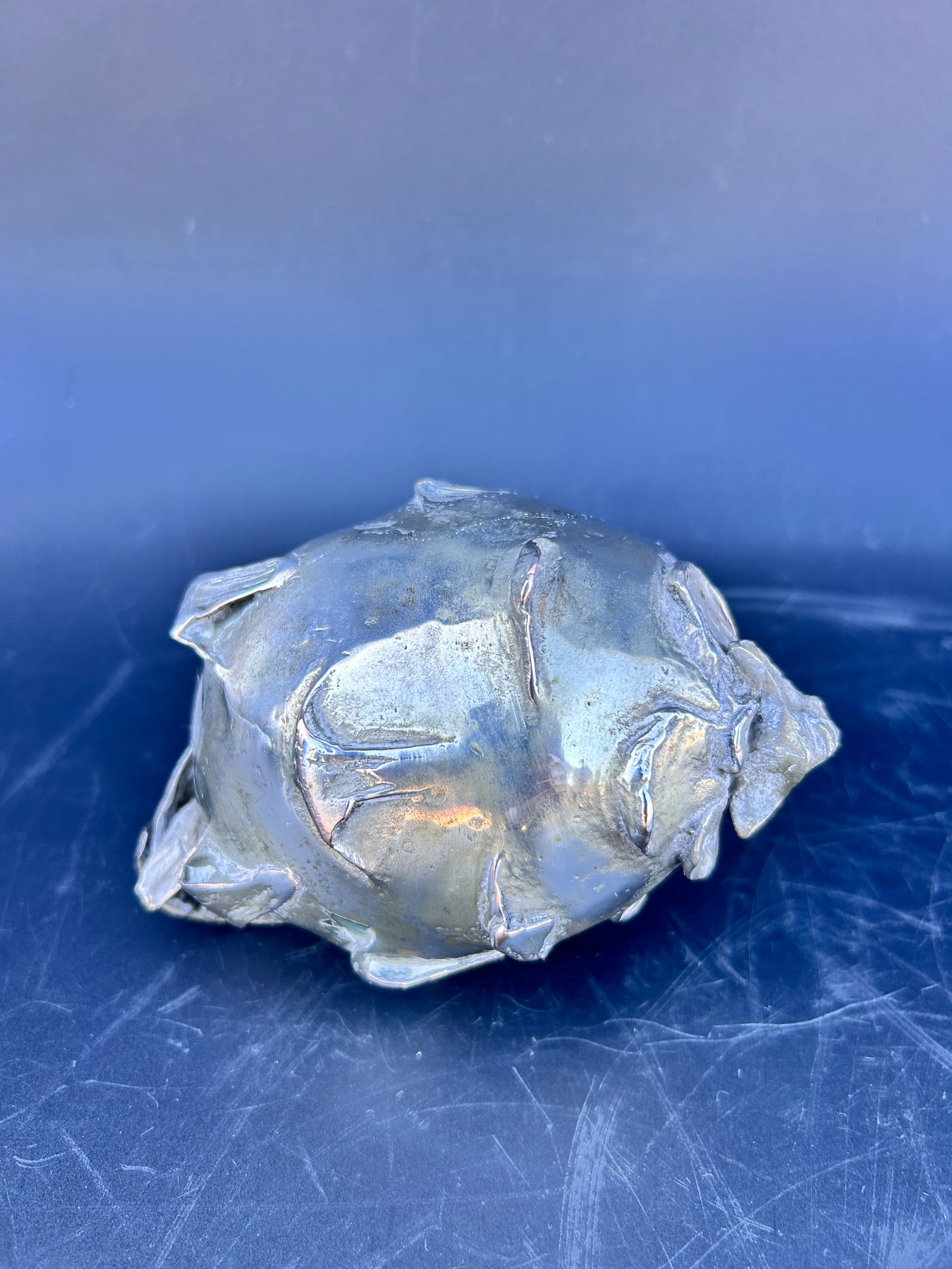 Silverplate Dragonfruit: Silverplate Dragonfruit Dimensions: approx. 5.5 inches Condition: Good IN-HOUSE SHIPPING AVAILABLE PLEASE EMAIL: longlakeart@gmail.com for more info. PREVIEW OPPORTUNITI