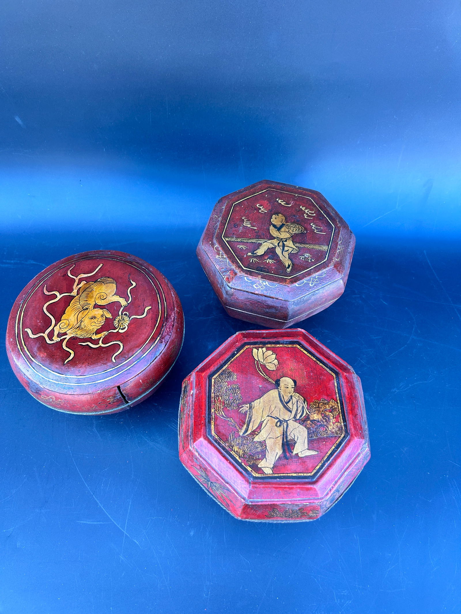 3 Antique Chinese Tea Caddies W/lids Figures/Lion (1 of 3)