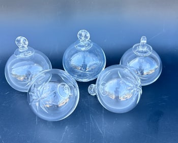 (5) Holiday or cut crystal table top ornaments