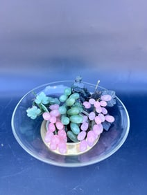 Silversmith Studios footed glass bowl with 3 clusters stone grapes
