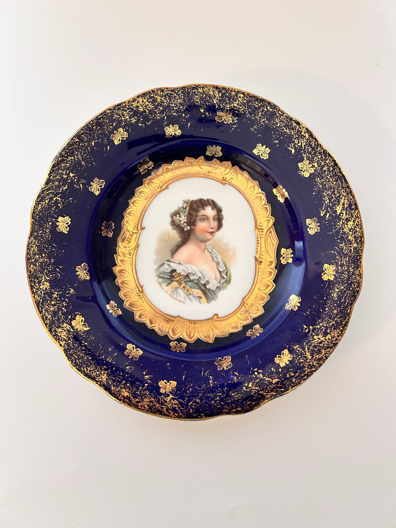 Antique Duchess De Montpensier Porcelain cobalt blue cabinet plate (1 of 3)