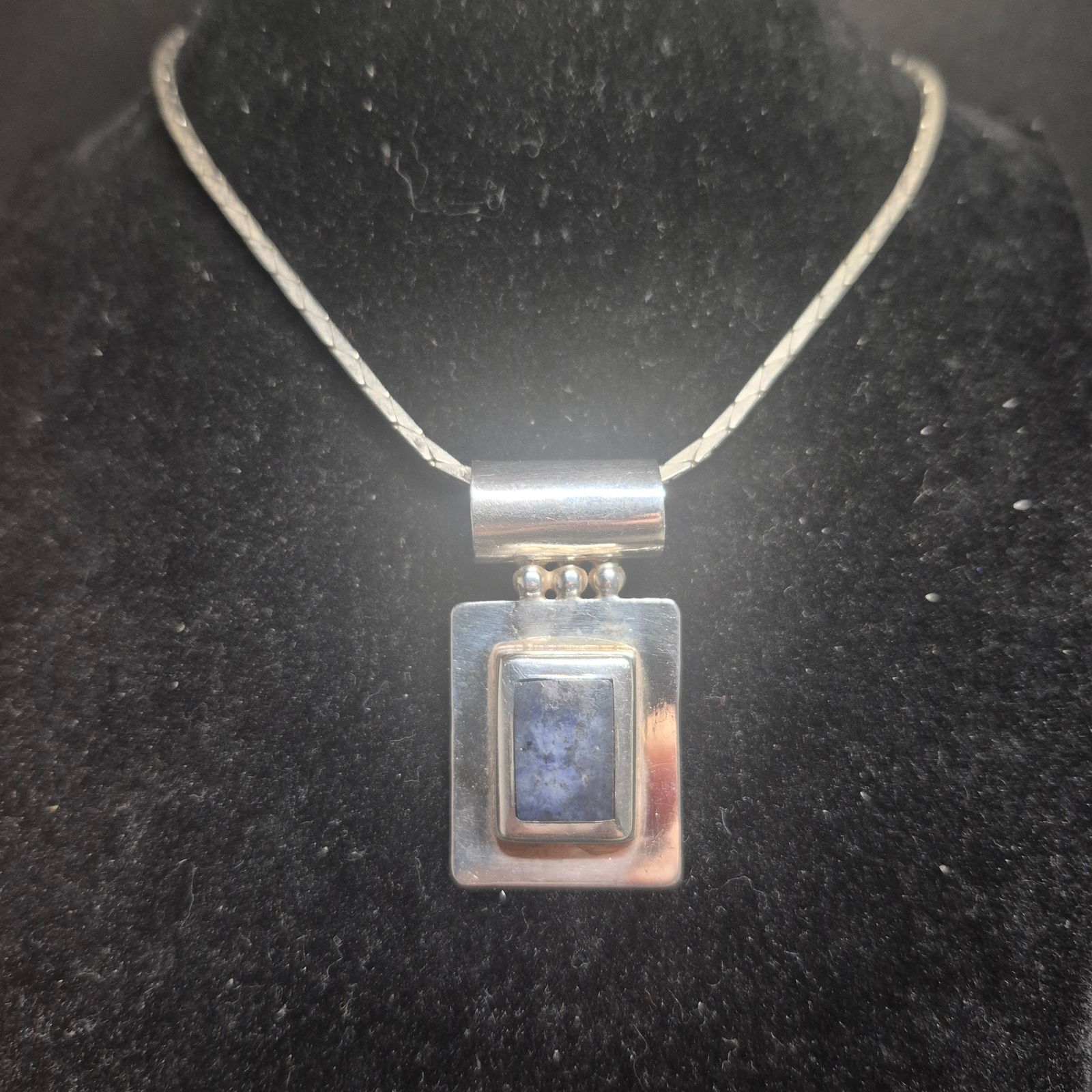 Sterling Silver Lapis Lzuli pendant Necklace ~ marked Mexico (1 of 4)
