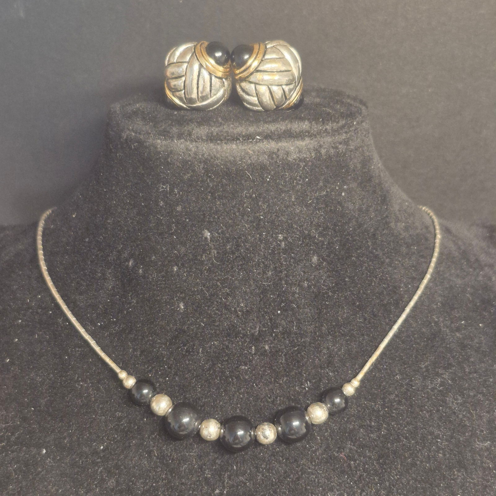 Vintage set Sterling Silver NECKLACE w/ Onyx balls & Pr. Earrings coordinate (1 of 4)