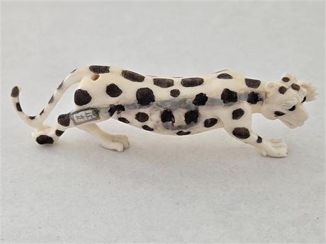 Japanese Carved Leopard Figure, Signed Miniature Animal Sculpture (1 of 5)
