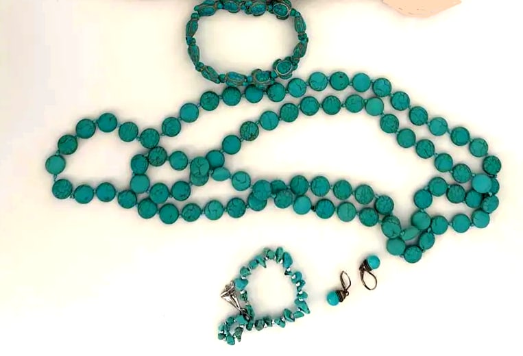 Vintage set of 4 Turquoise Jewelry ~ set 33g (1 of 6)