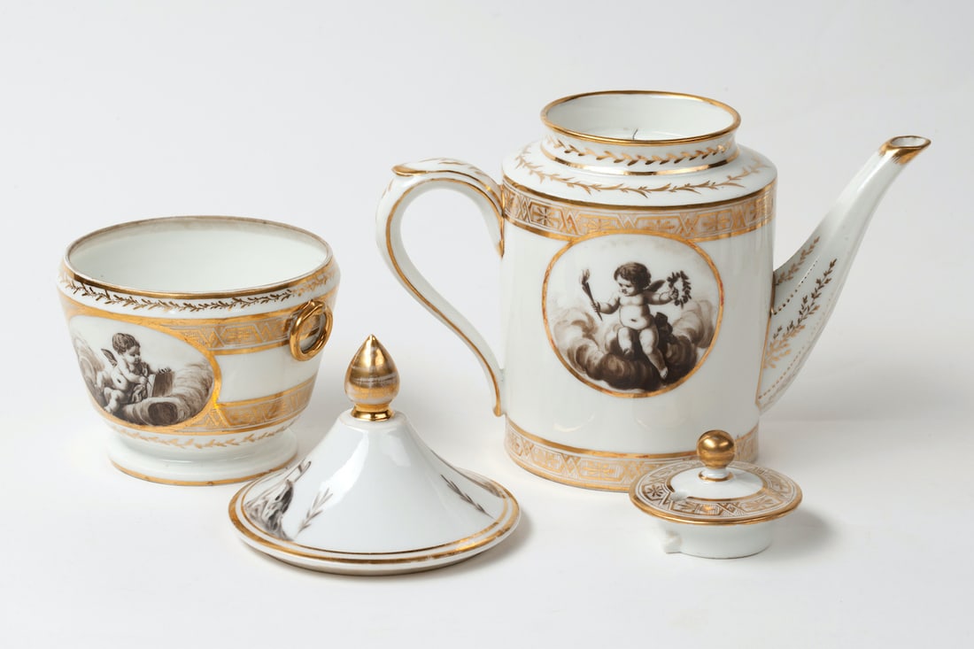 Porcelain Service Set, 19th Century, 14 pieces