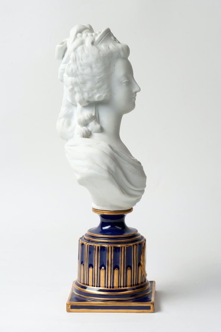 Sevres Style Busts of Marie Antoinette, 19th-20th c