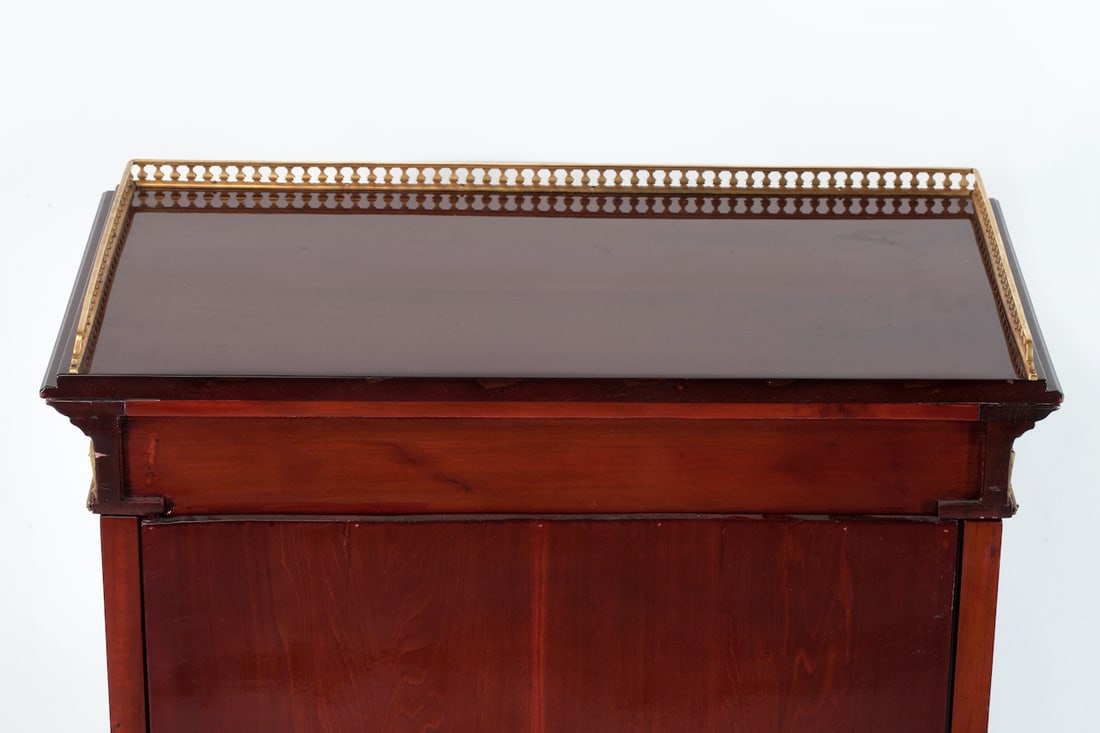 Empire Cabinet, 19th-20th century