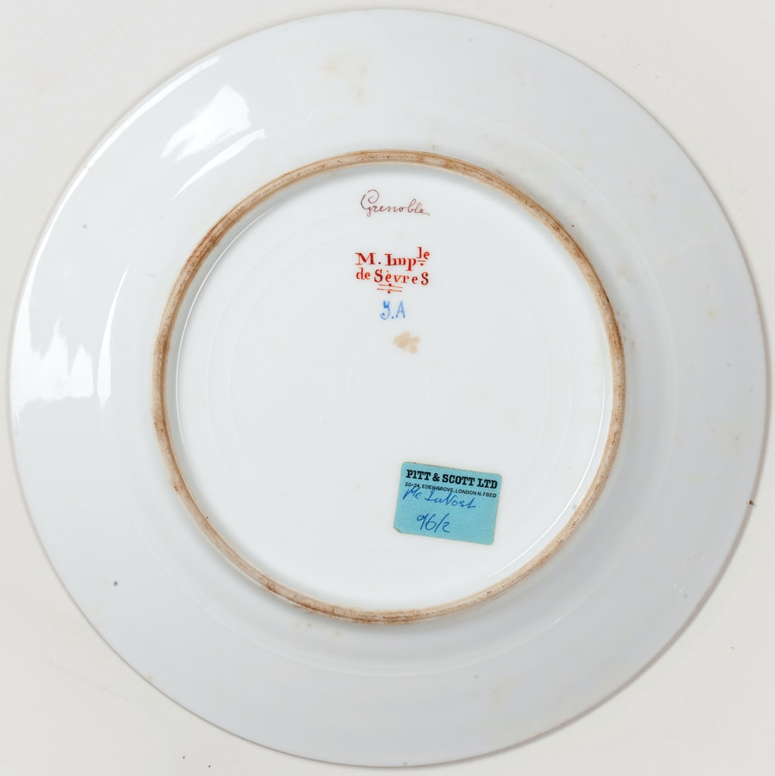 Pair of Porcelain Cabinet Plates, 19th century