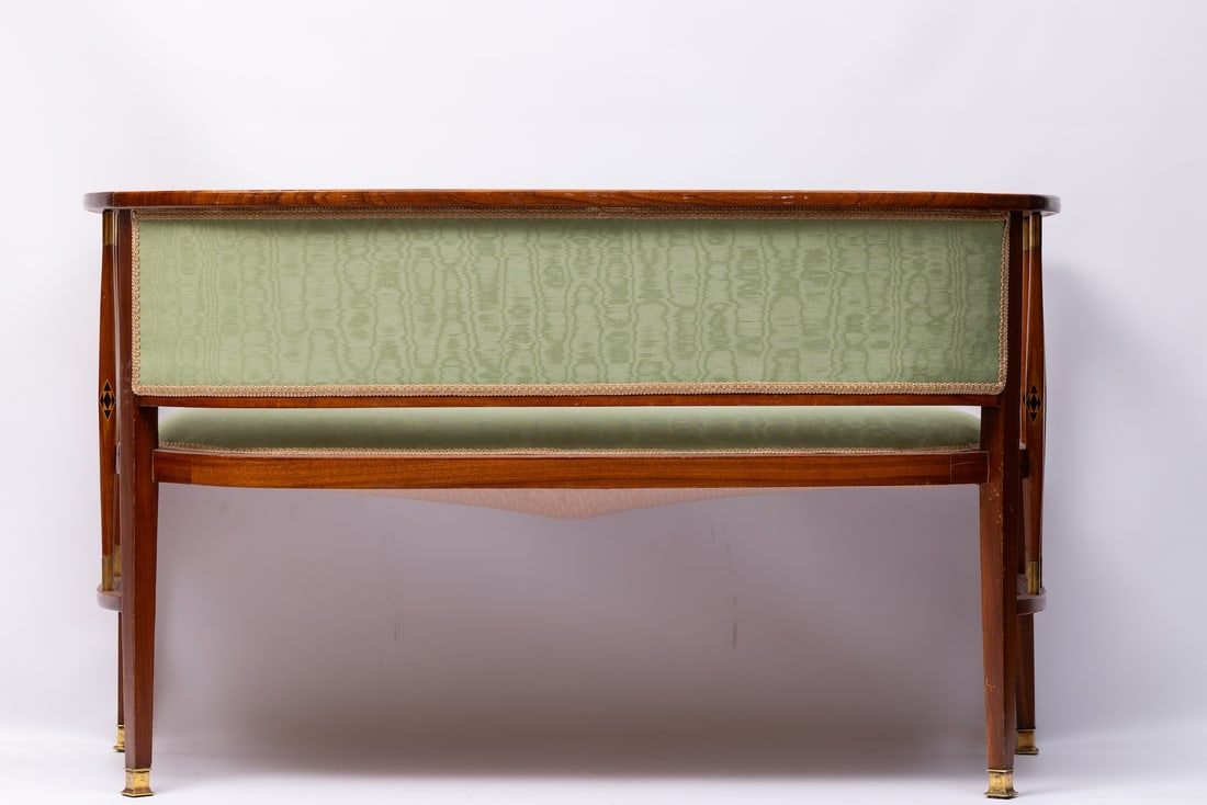 Modern / Jugendstil Sofa (Early XX century)