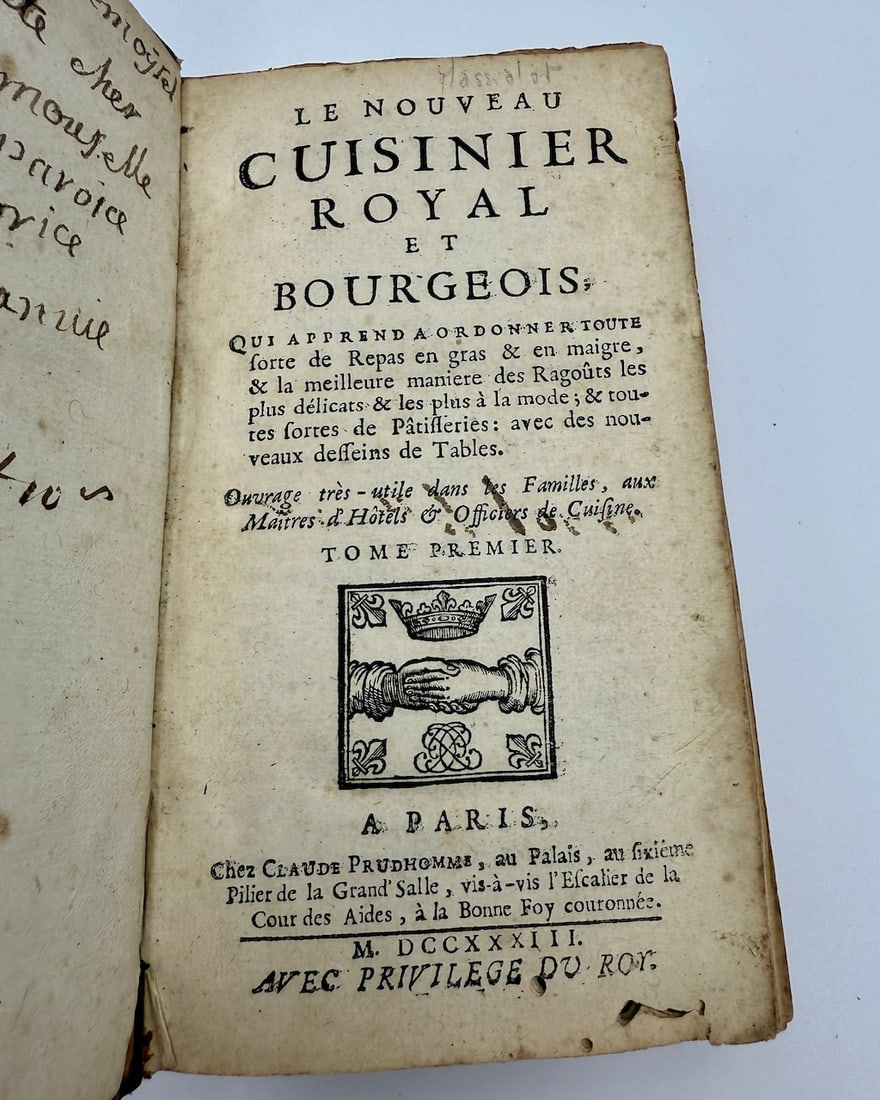 (GASTRONOMY) Le Nouveau Cuisinier Royal et Bourgeois, 1733