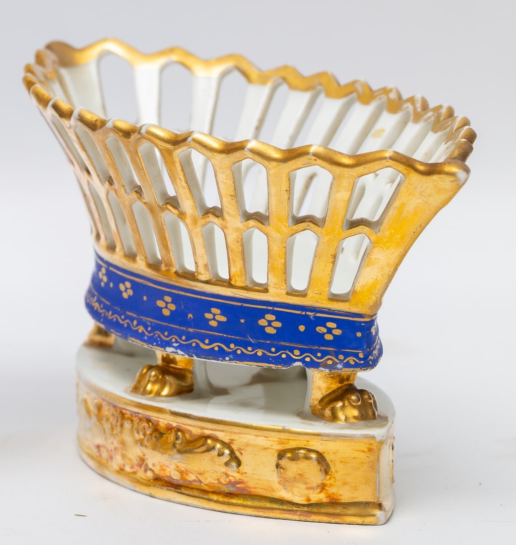 Porcelain Candy bowl / Vase (Empire, 19th century)