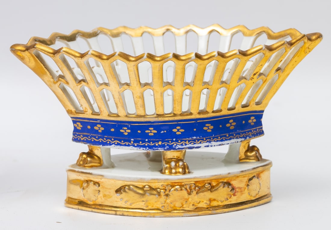 Porcelain Candy bowl / Vase (Empire, 19th century)