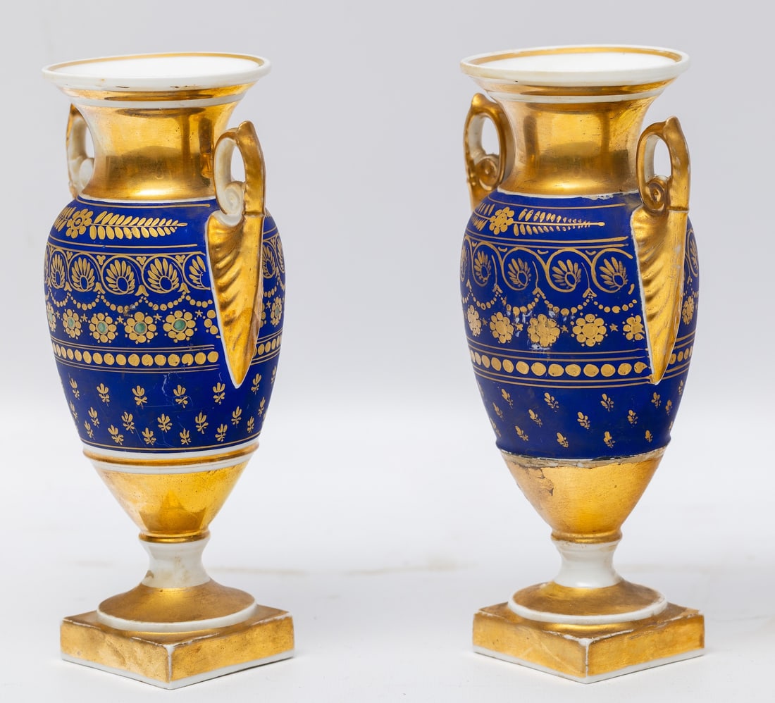 Pair Porcelain Vases (XIX)