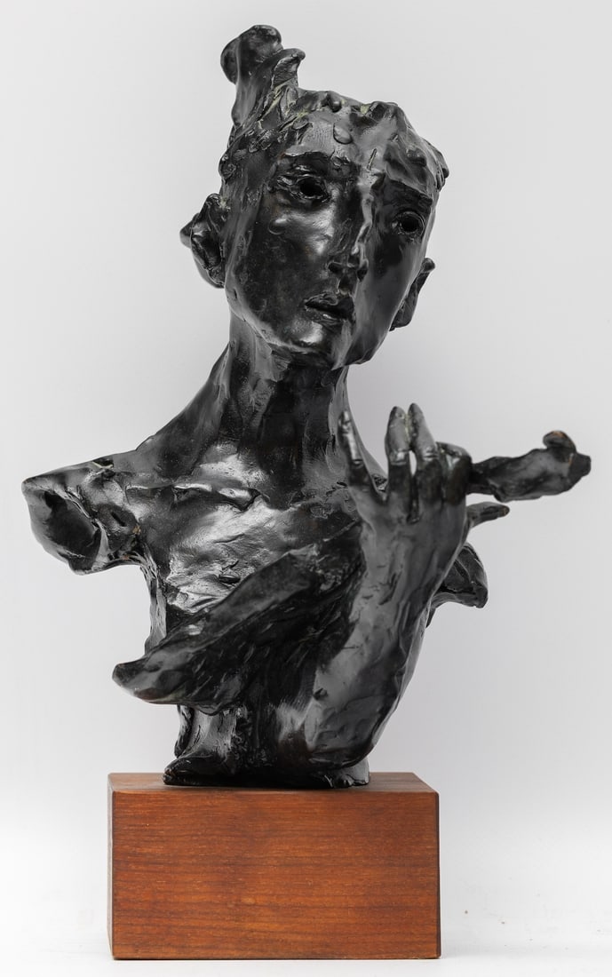 David Aronson, 1923-2015 (Lithuania/USA): David Aronson (1923 Shavli - 2015 Boston) Virtuoso, edition 116/250 Bronze and wood, height 32 cm (12 1/2 inches) Base dimensions 10 x 11 cm (4 x 4 1/3 inches) Signed and numbered on base