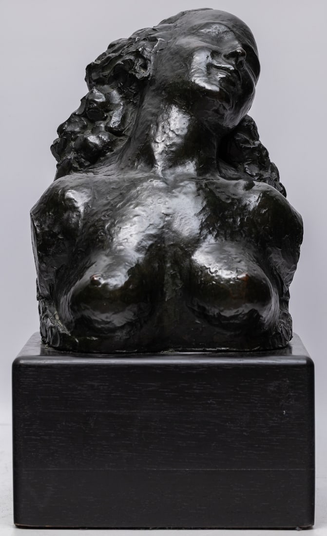 Leon Mouradoff, 1893-1980 (Georgia/France): Leon Yakovlevich Muradov (1893 - after 1952) Susanna, c.1925-35 Bronze with acid patina, on a wooden base Overall height 40.6 cm (16 inches) Edition of 12. Cast No. 2 The base bears the foundry stamp:
