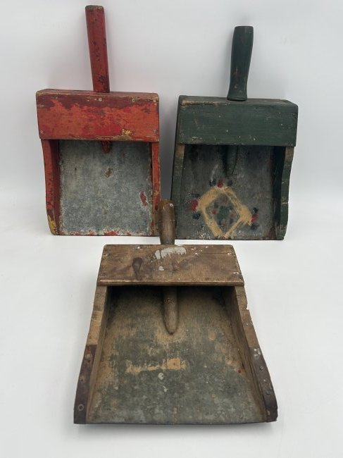 3 Antique 19th Century Folk Art Scoops: Mid 19th century, with original paint. Ealy folk art primitives.
