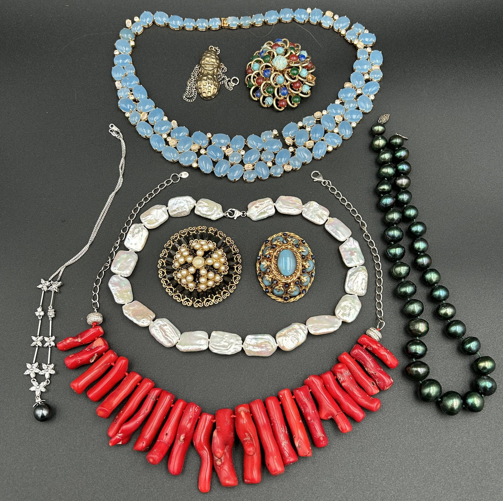 Fine vintage estate jewelry lot (1 of 6)