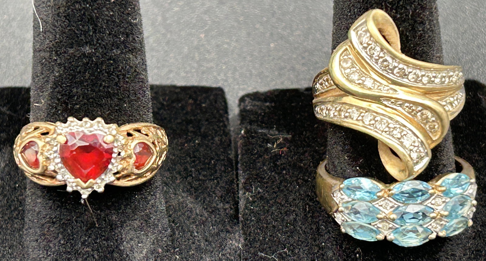 3 vintage 10k gold rings (1 of 2)