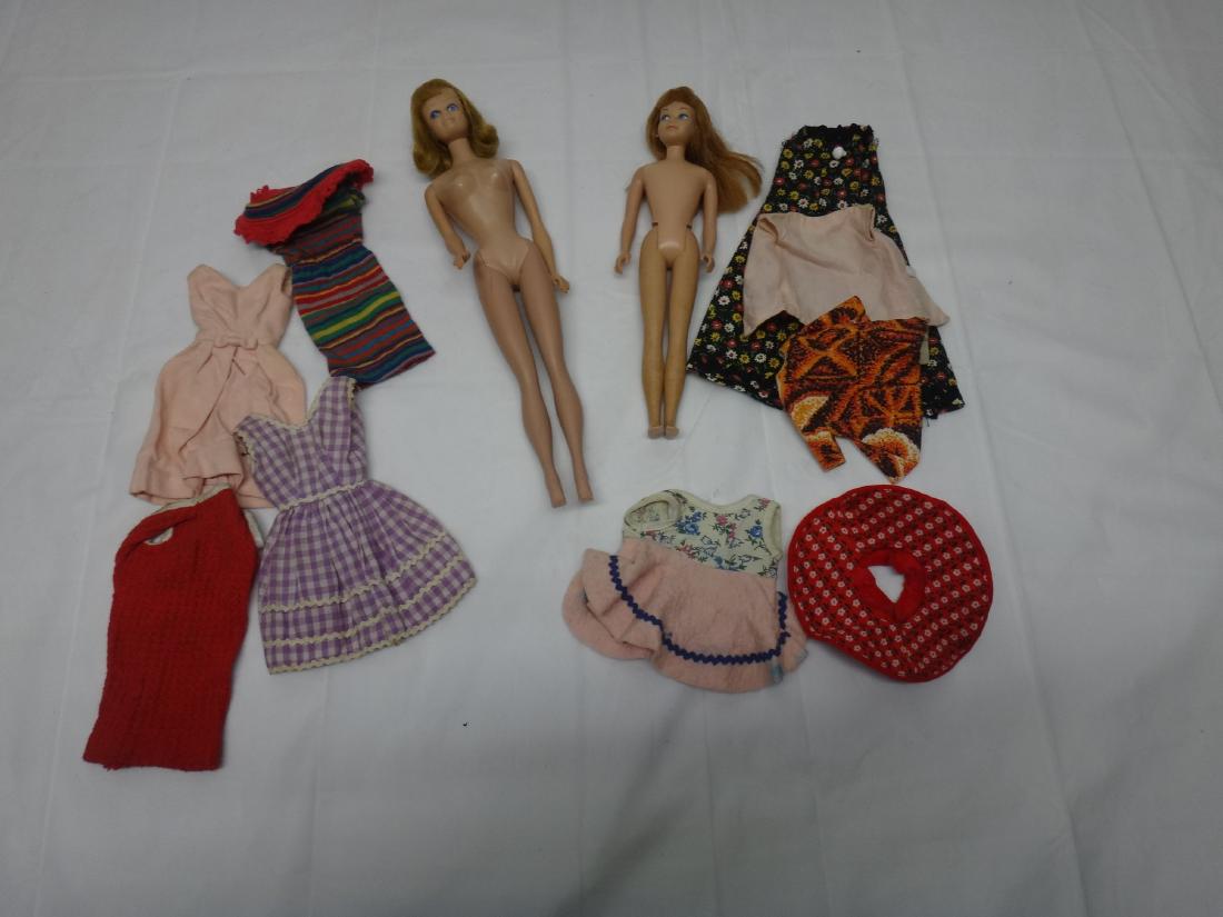 VINTAGE LOT OF 2 BARBIE DOLLS & DRESSES (1 of 4)