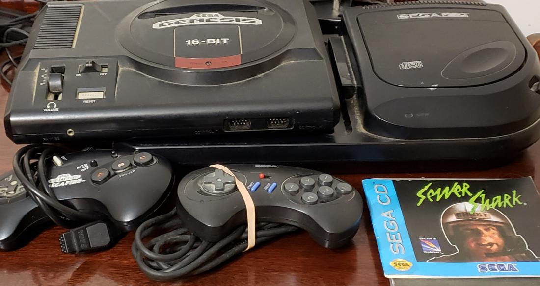SEGA GENESIS 16-BIT & SEGA CD ADD-ON w/ Controllers.& (1 of 1)