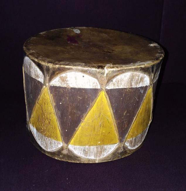 EASTERN WOODLANDS. 19 C NATIVE AMERICAN PAINTED DRUM, (1 of 3)