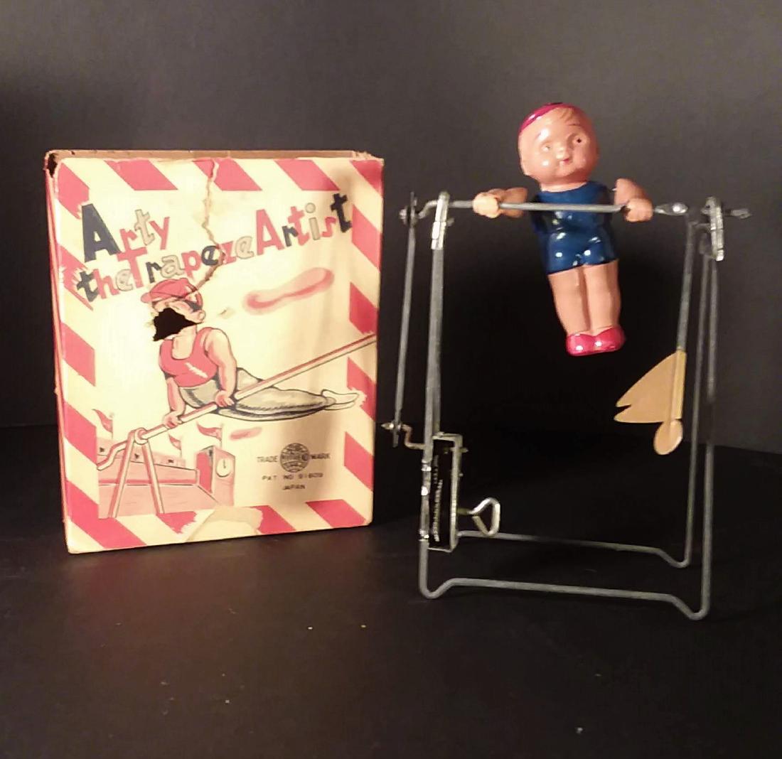 TOYLAND TOY ARTY THE TRAPEZE ARTIST (1 of 3)