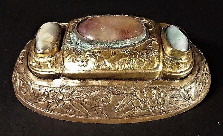 Superb Sino-Tibetan Object of Unknown Purpose (1 of 4)